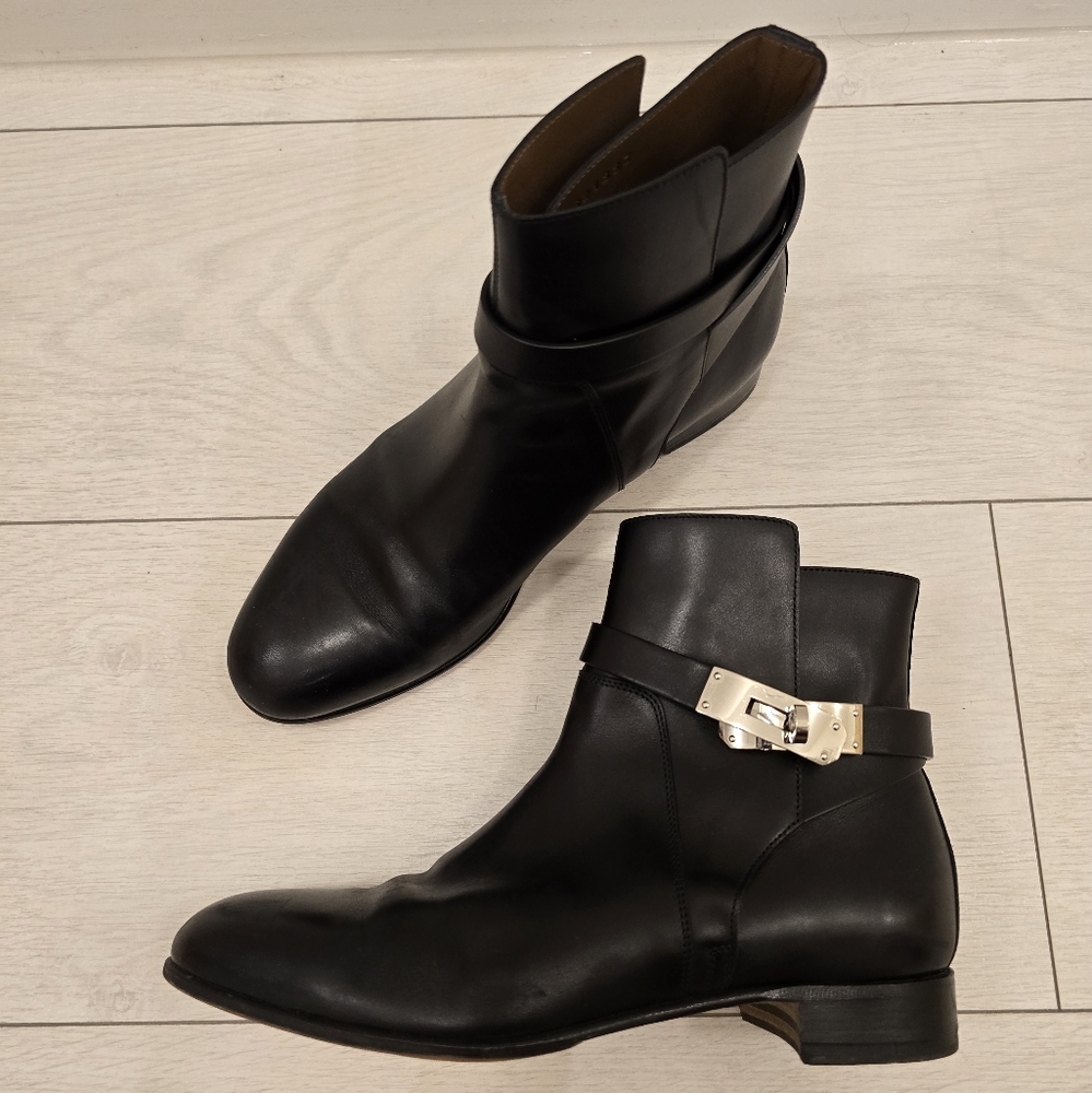 Kelly Black Ankle Boots